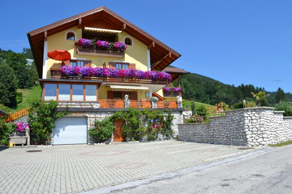 Gaestehaus Sonnenhang Mondsee Exterior foto